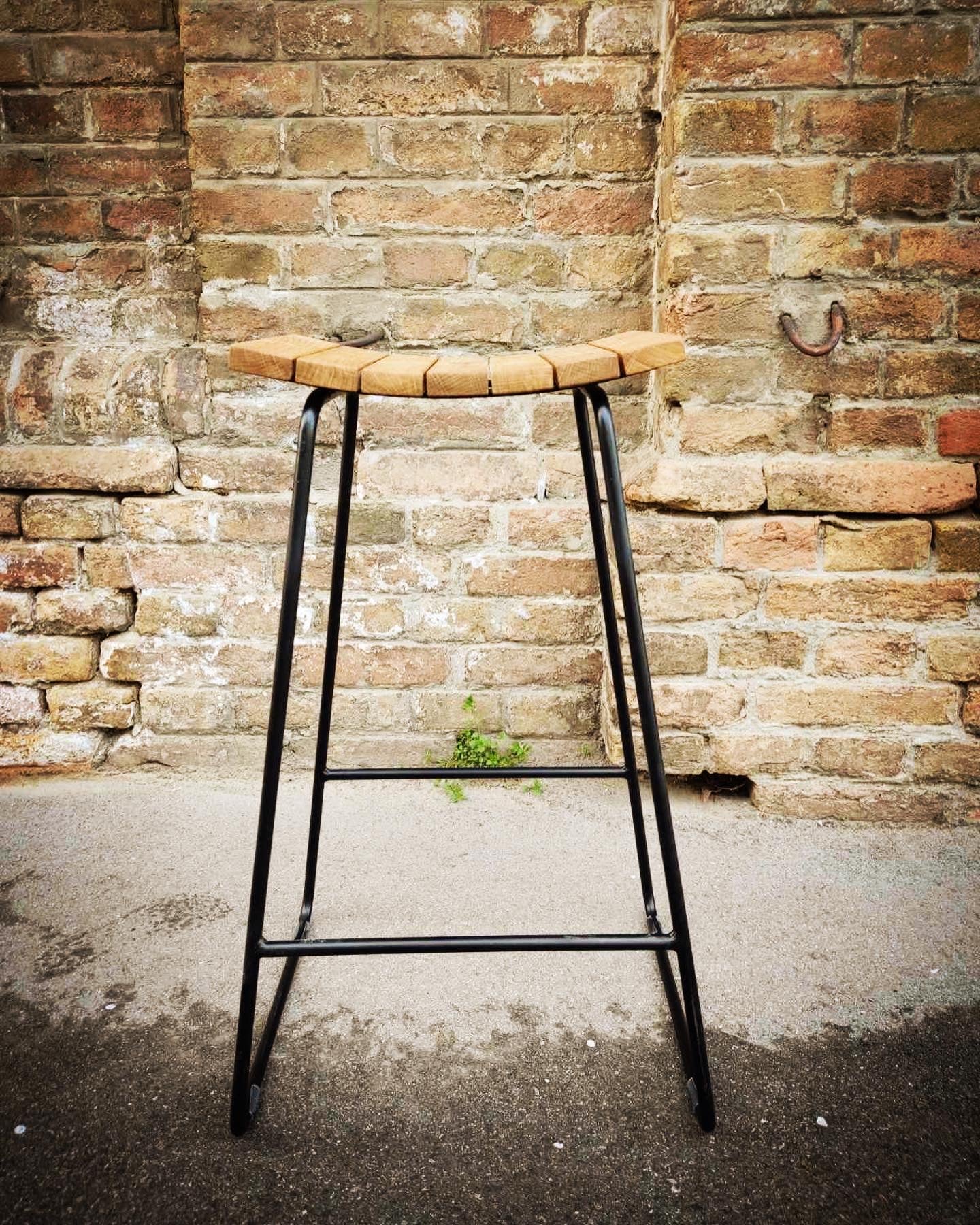 THE PRAIA BARSKI STOL