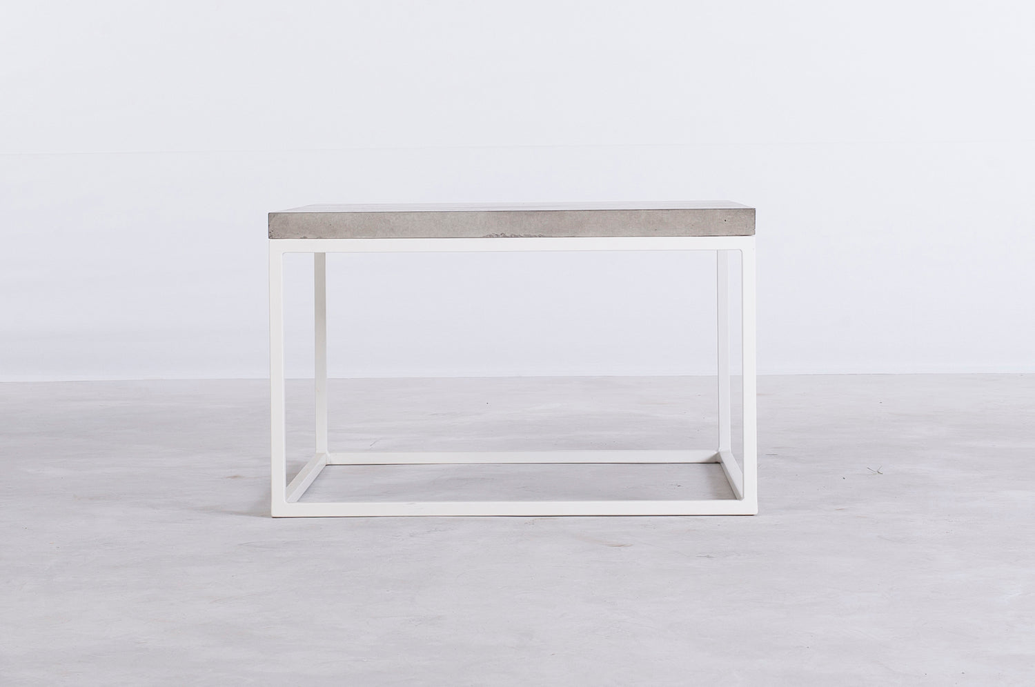 THE QUADRA BETONSKA KLUBSKA MIZICA