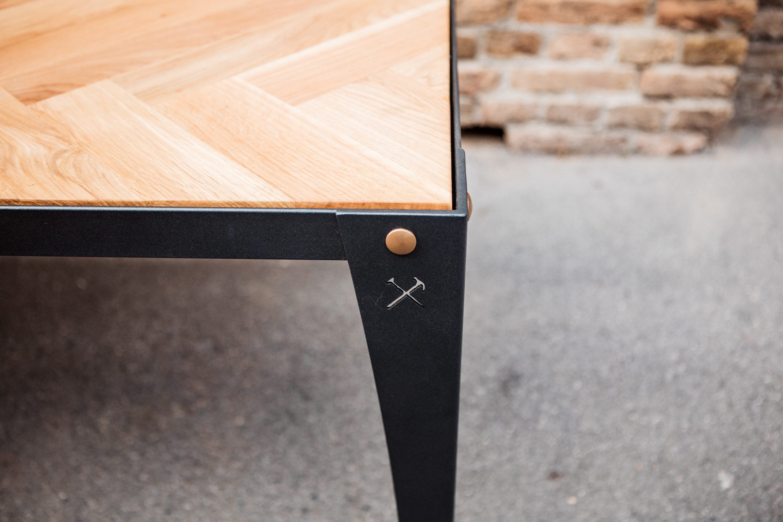 THE THEORY JEDILNA MIZA