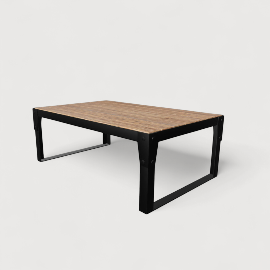 THE PIAZA KLUBSKA MIZA