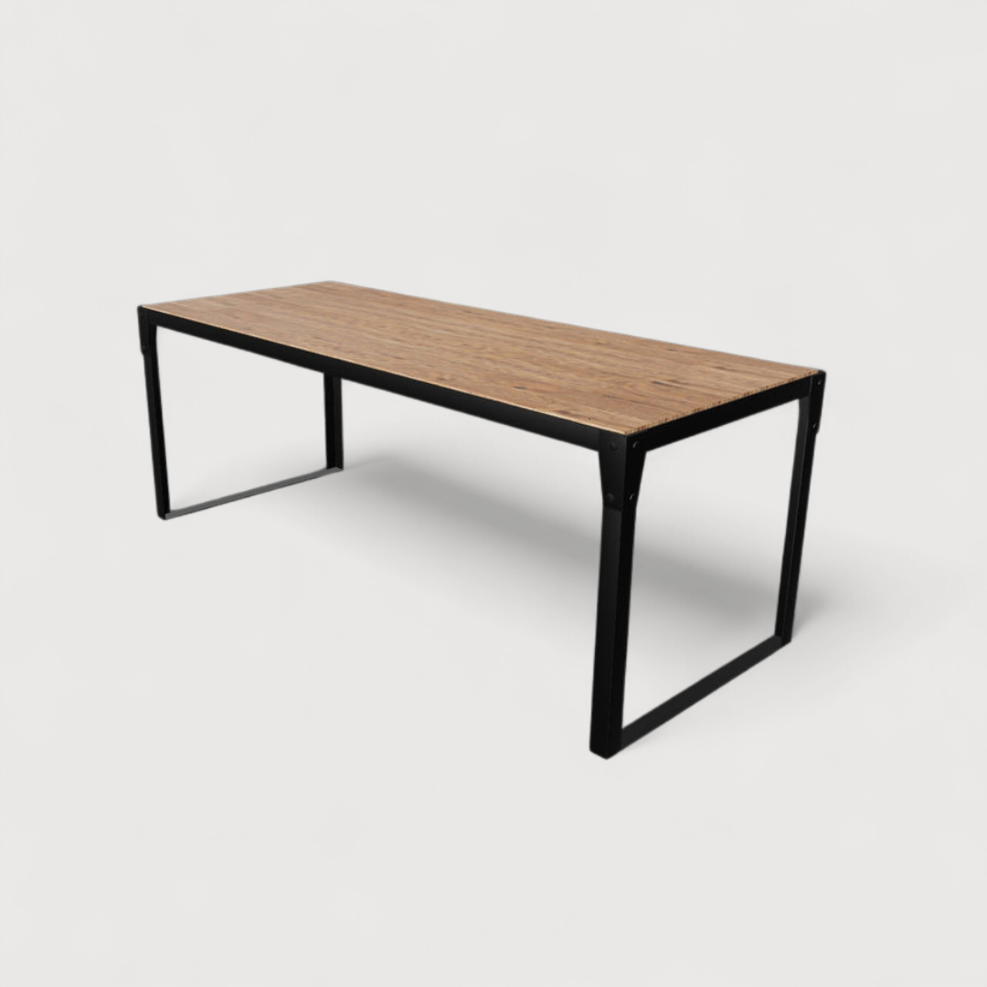 THE PIAZA JEDILNA MIZA