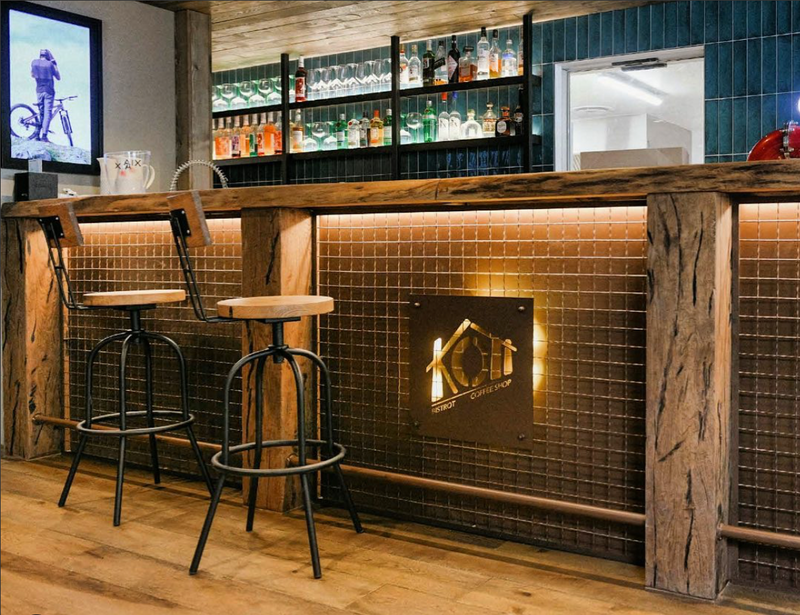 THE BREAKER BARSKI STOL 