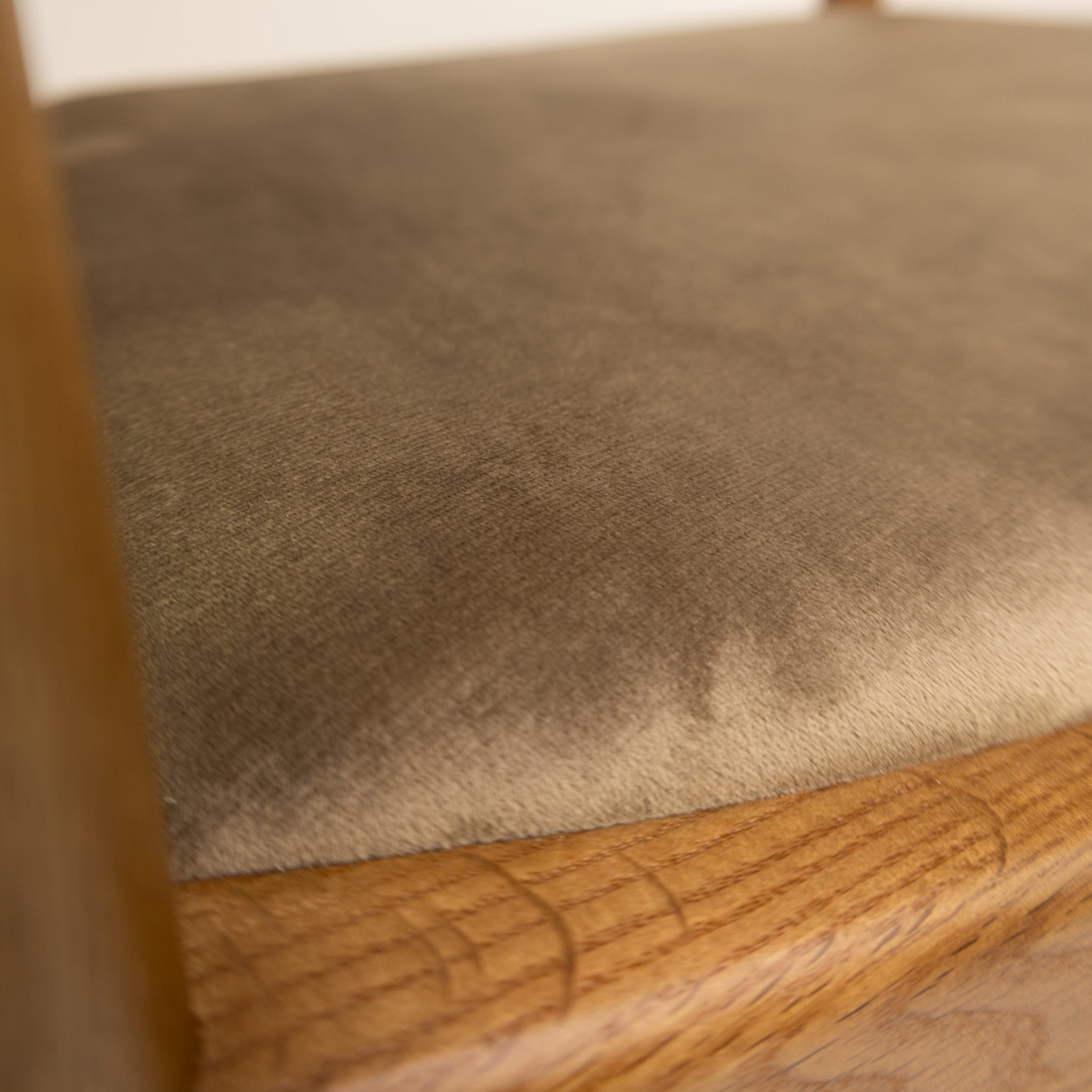 SCANDI CHAIR OAKWOOD
