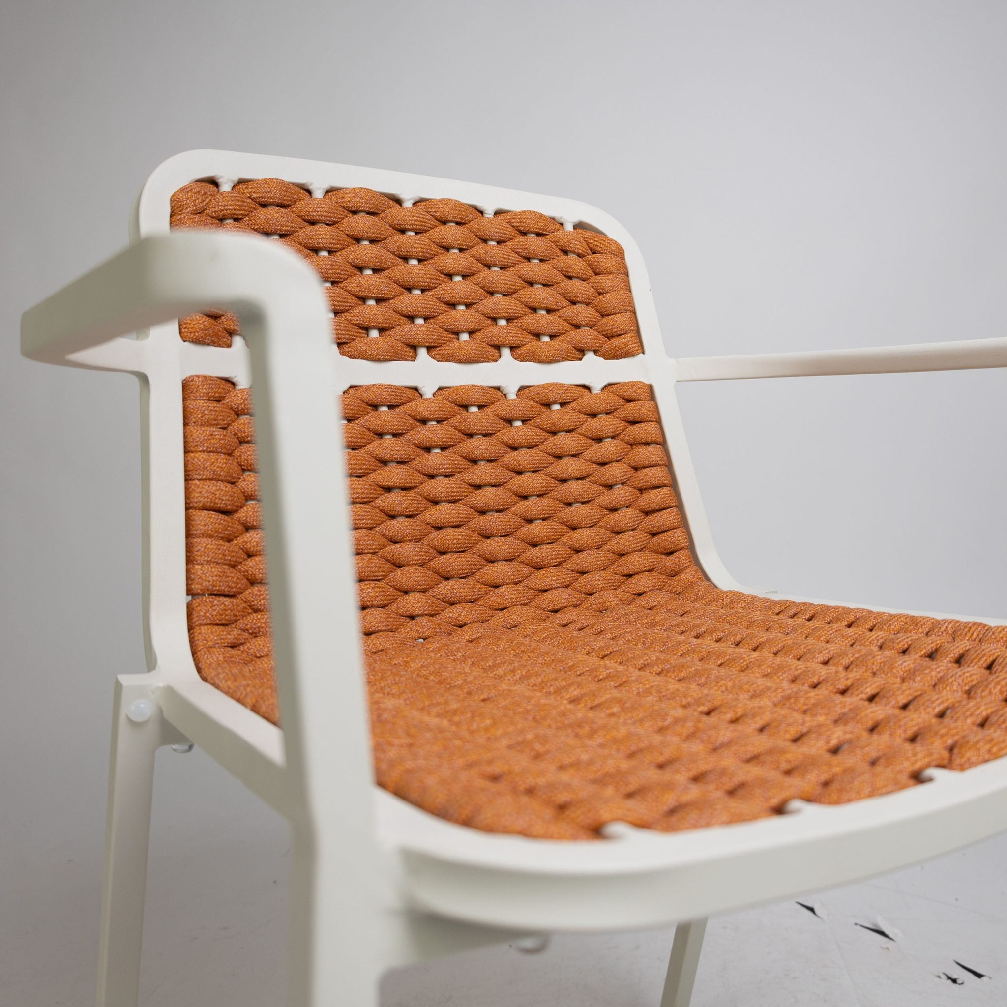 Tori outdoor chair white