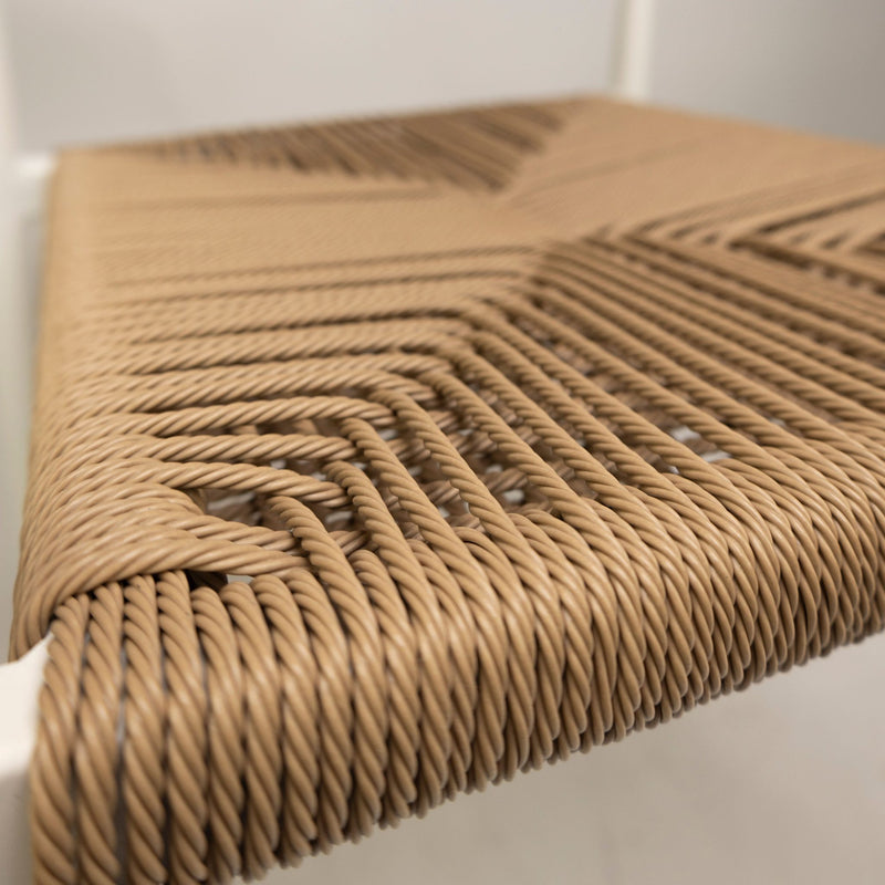 Oliver zunanji stol bel-naraven