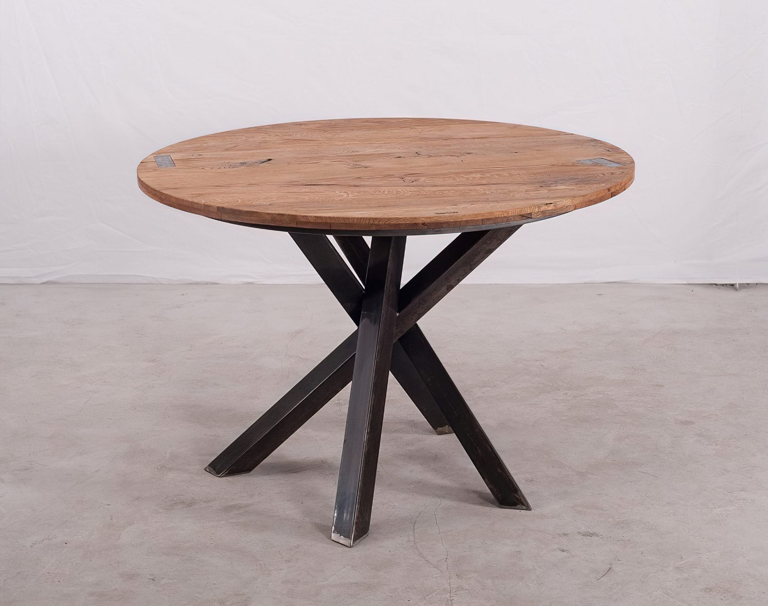 THE MIKADO JEDILNA MIZA 