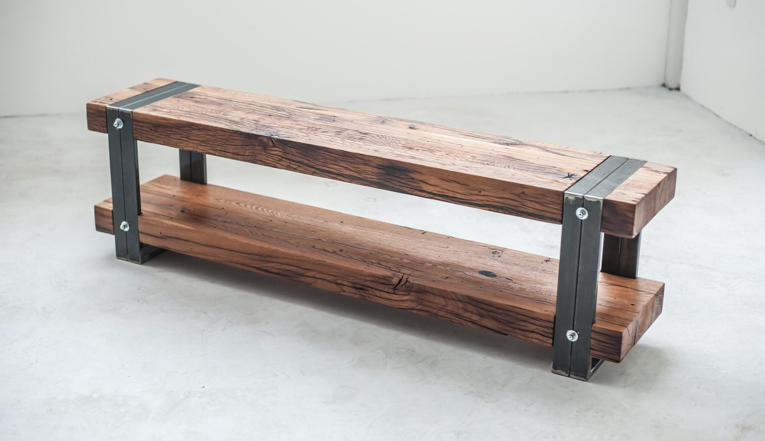 THE CUBE TV/HiFi STOJALO