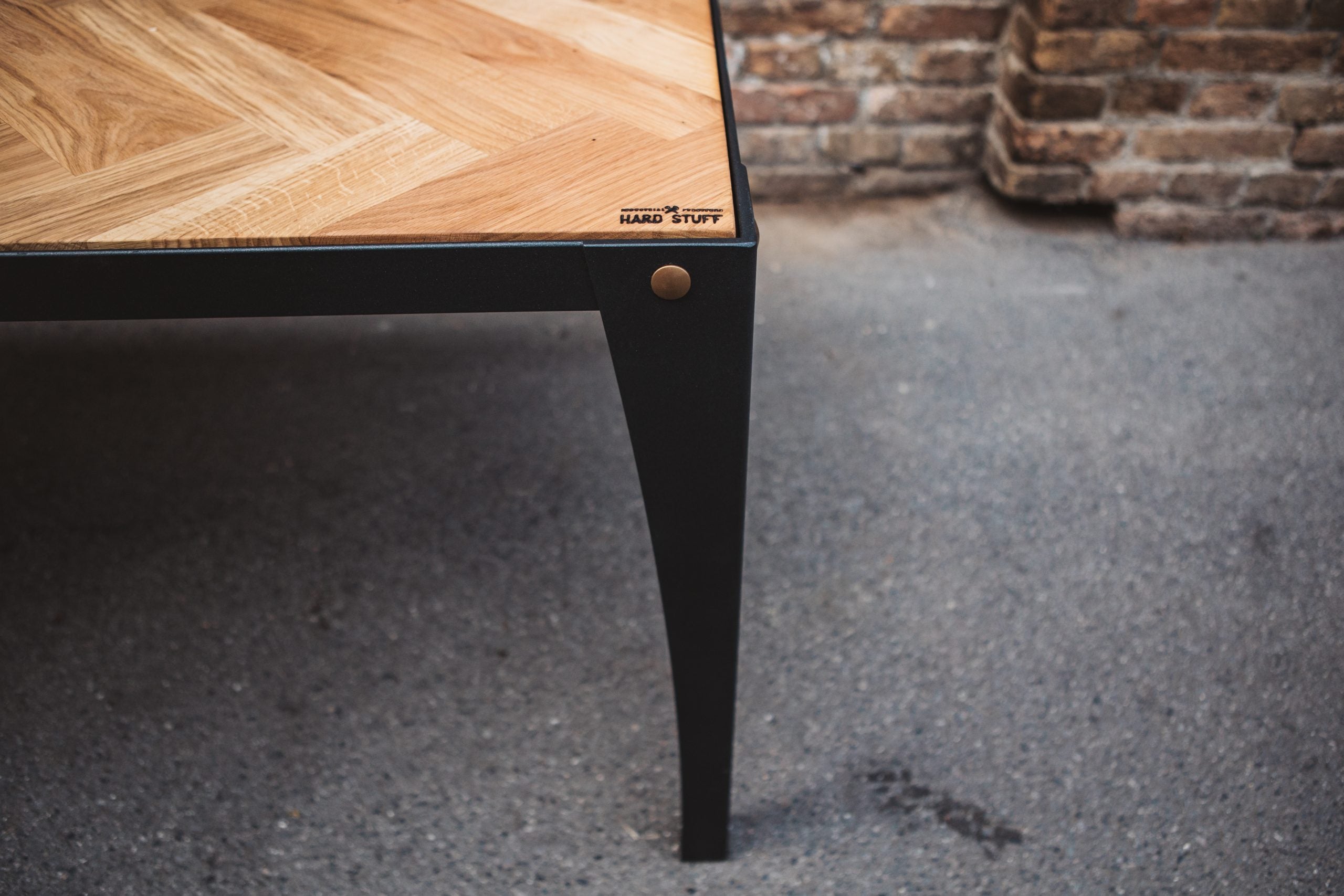 THE THEORY JEDILNA MIZA