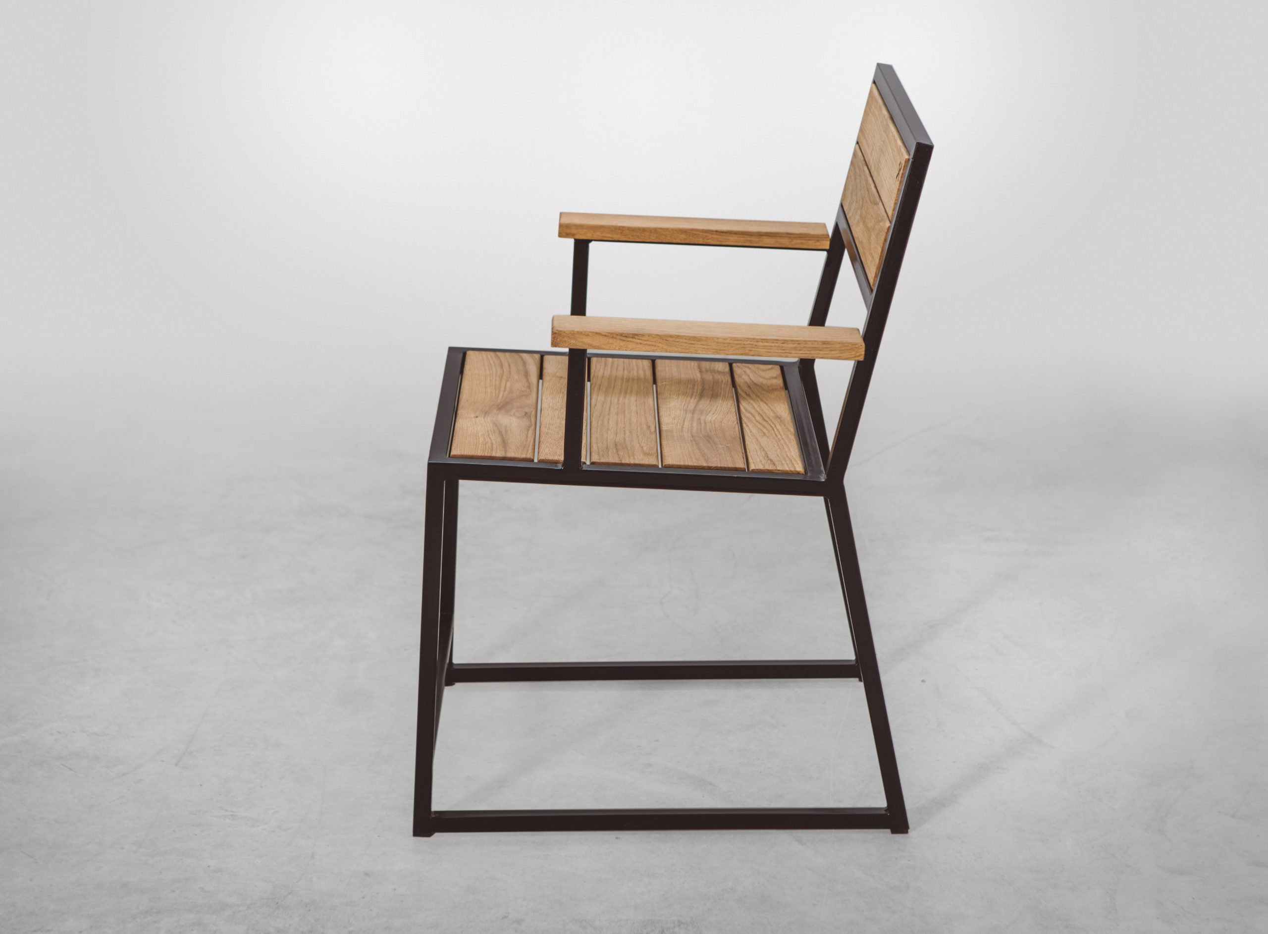 THE SUNSET CHAIR/ARM REST