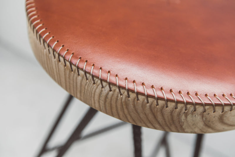 THE UNIVERSITY BARSKI STOL USNJEN